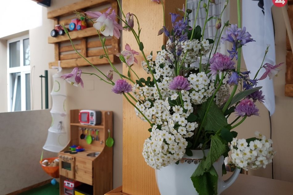 Ilustračný obrázok k článku Lákavé prostredie komunitnej kaviarne: Otvorila ju Arcidiecézna charita, FOTO