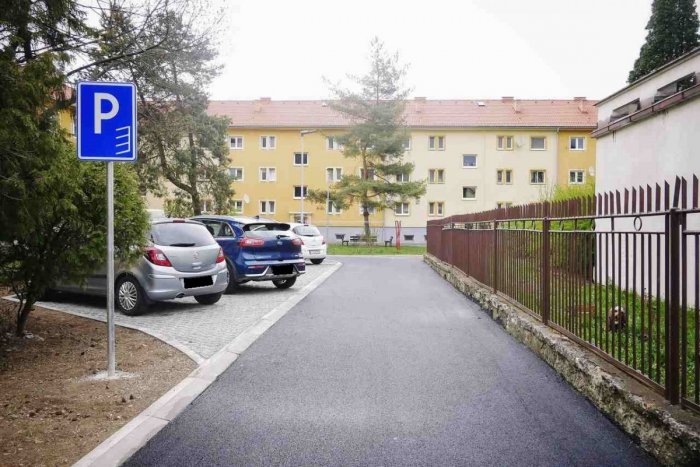 Ilustračný obrázok k článku Správa, ktorá vodičov vždy zaručene poteší: Tu po novom už zaparkujeme jednoduchšie