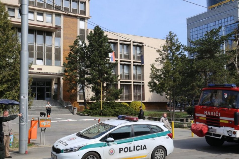 Ilustračný obrázok k článku Košické súdy opäť nepracujú. Anonym nahlásil bombu