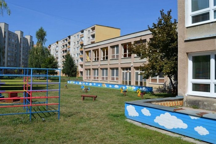 Ilustračný obrázok k článku FOTO: Fiľakovo chce rekonštruovať škôlku, podalo nový projekt