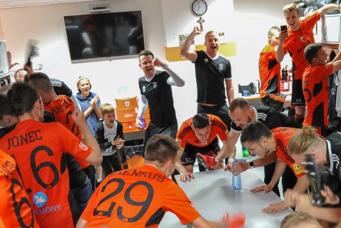 Ilustračný obrázok k článku Tréner Holoubek po víťazstve nad DAC: Som veľmi šťastný, VIDEO