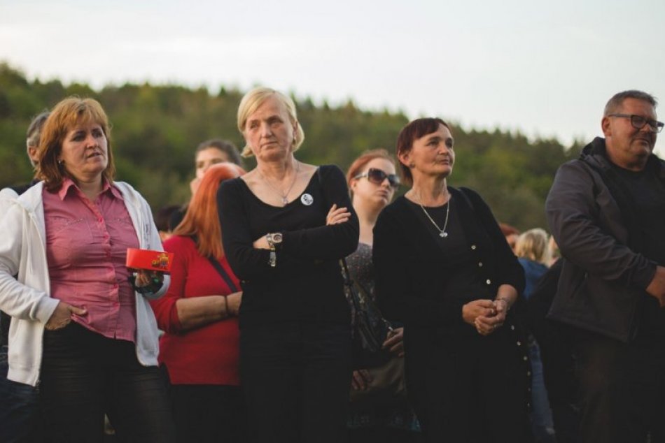 Ilustračný obrázok k článku Vystúpia Korben Dallas aj Koščová: V Gregorovciach bude opäť koncert za Jána a Martinu