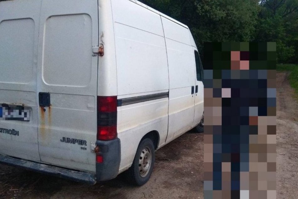 Ilustračný obrázok k článku Nepoučiteľný vodič: Na ceste medzi Bystricou a Breznom nafúkal cez 3 promile