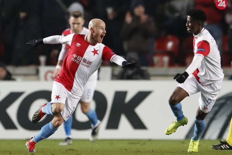 Ilustračný obrázok k článku Stoch má za sebou najlepšiu sezónu: So Slaviou Praha získal majstrovský titul