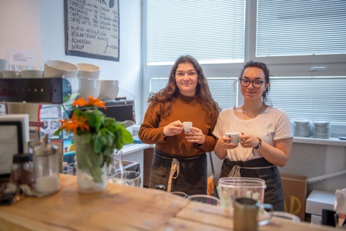 Ilustračný obrázok k článku Bratislava má jedinečnú ekologickú kaviareň. Vymysleli a zrealizovali ju študenti