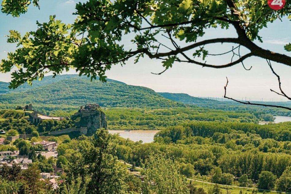 Ilustračný obrázok k článku V Devíne šarapatia zlodeji: Vykrádajú autá turistom aj miestnym