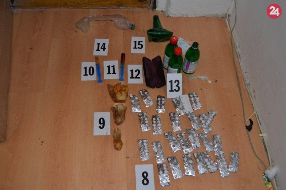 Ilustračný obrázok k článku Úspešný zásah trenčianskych kukláčov: Miro K. má vážny problém, FOTO