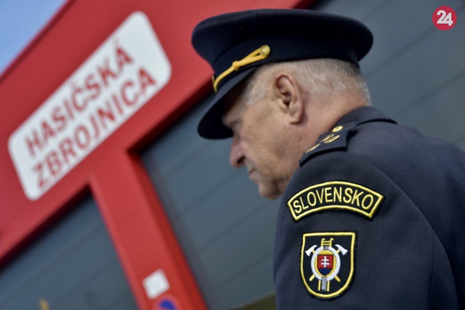 Ilustračný obrázok k článku V Štrbe zmodernizovali hasičskú stanicu: Čo všetko vynovili za desaťtisíce?