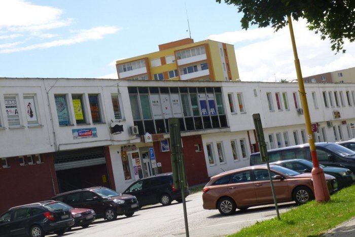 Ilustračný obrázok k článku Humenné chce nabíjaciu stanicu pre elektromobily: Nachádzať sa má na parkovisku v centre mesta