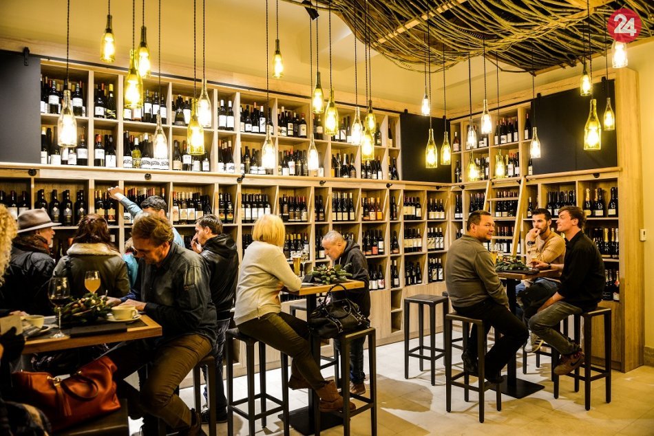 Ilustračný obrázok k článku Reštaurácia a vínotéka Selaví oslávila sviatok sv. Urbana