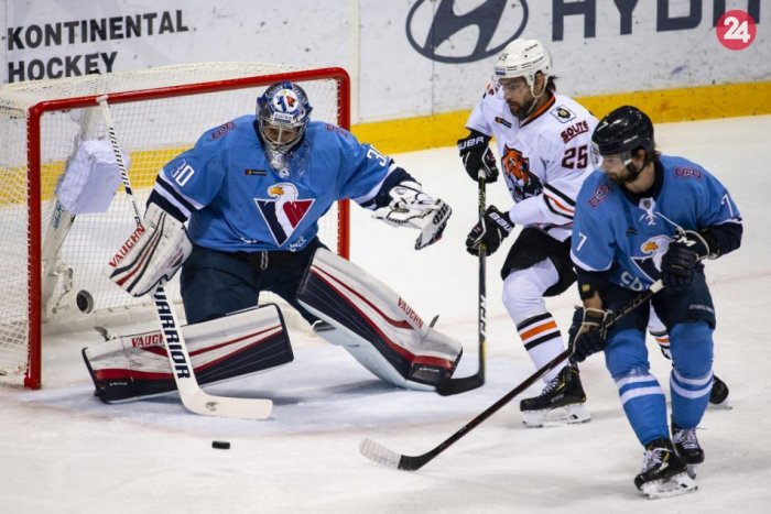 Ilustračný obrázok k článku Ak Slovan nezaplatí hlavnému mestu dlh, 1. júla mu vypovieme zmluvu, hovorí M. Vallo