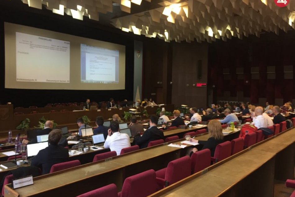 Ilustračný obrázok k článku Mesto chce vystúpiť zo Združenia miest a obcí Slovenska: Rozhodnú poslanci