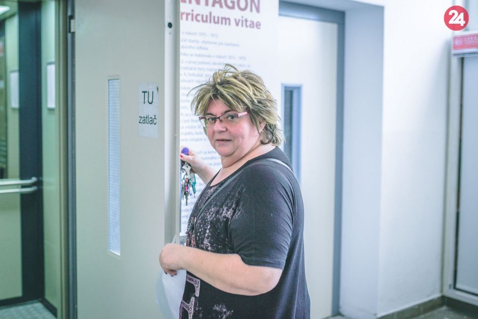 Ilustračný obrázok k článku V Pentagone pribudli čipy. Majú pomôcť proti vstupu ľudí, ktorí v dome nebývajú