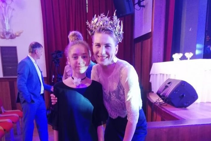 Ilustračný obrázok k článku Revúcka pretekárka Tamara s krásnym úspechom. Ocenili ju počas Kráľa biatlonovej stopy, FOTO