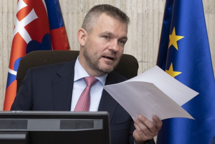 Ilustračný obrázok k článku Premiér Pellegrini otvorene: Musíme si udržať povesť hokejovej republiky