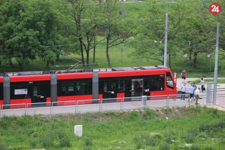 Ilustračný obrázok k článku V Petržalke z technických dôvodov nejazdia električky