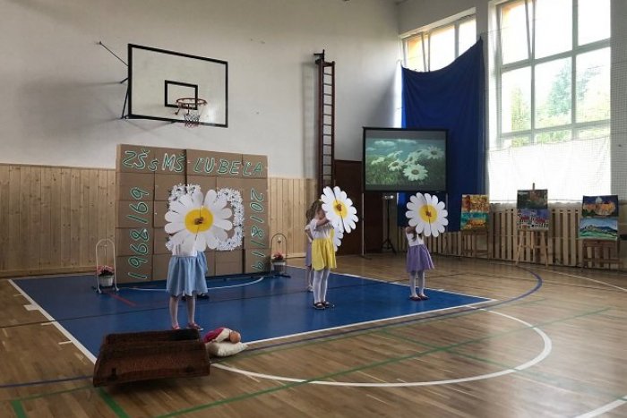 Ilustračný obrázok k článku V Ľubeli dokončili rekonštrukciu telocvične: Čo sa zmenilo?