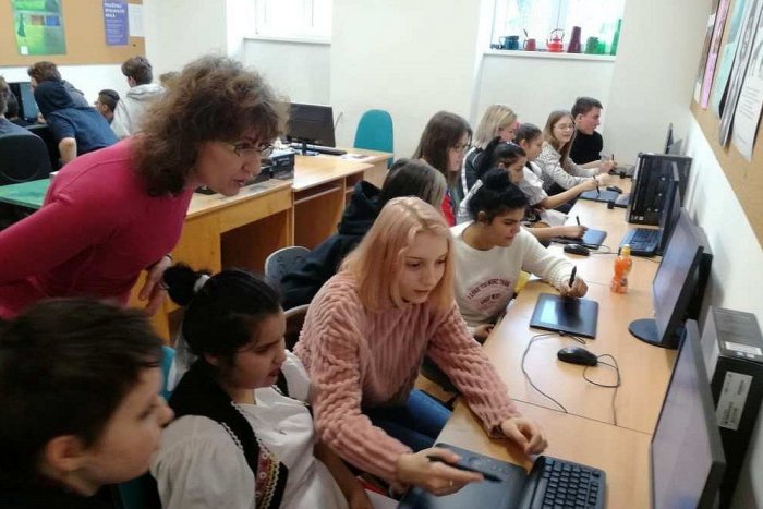 Ilustračný obrázok k článku FOTO: Omaľovánka žiakov humenskej ŠZŠ? Dostala sa až k prezidentovi!