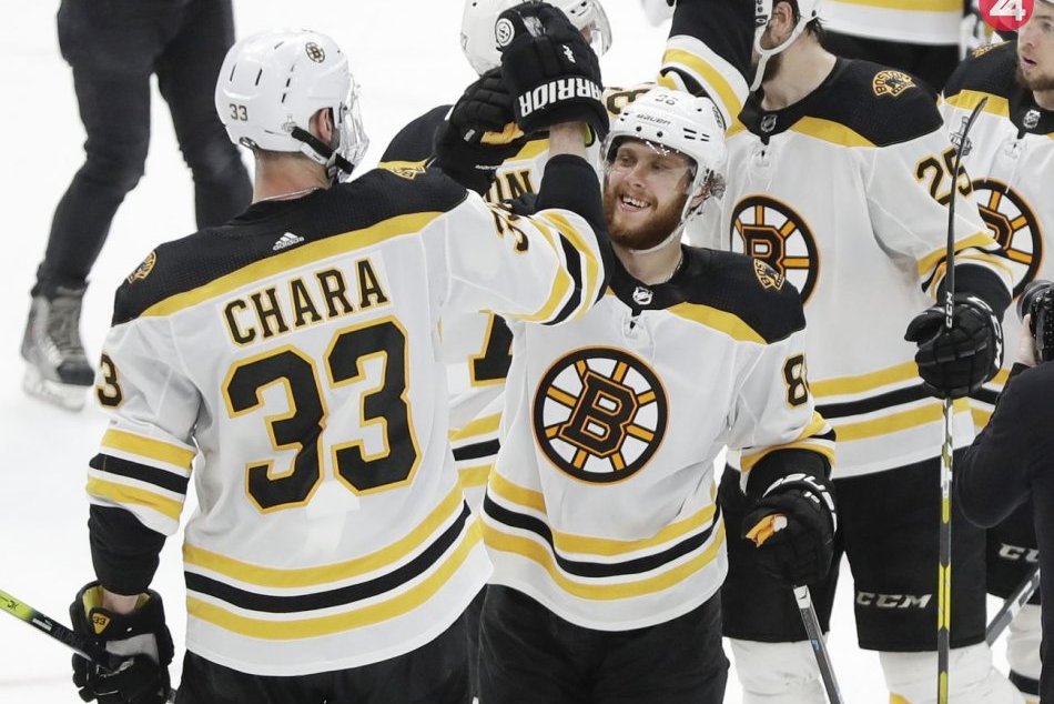 Ilustračný obrázok k článku Chára sa zapísal do histórie: Je najstarším obrancom, ktorý skóroval vo finále NHL