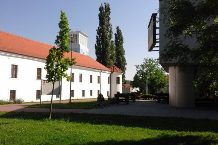 Ilustračný obrázok k článku Šaliansky archív otvorili náruč: Historické skvosty i 6-kilometrový fond, FOTO