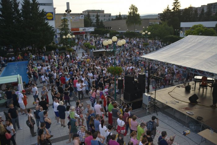 Ilustračný obrázok k článku Považskobystrické oslavy prichádzajú: Kompletný PROGRAM Dní mesta