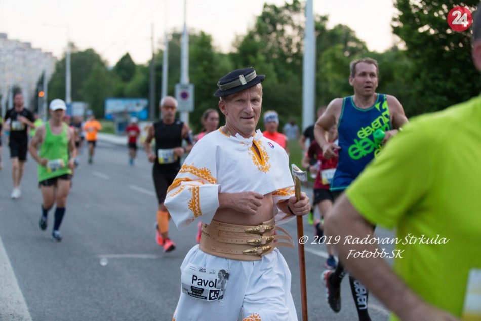Ilustračný obrázok k článku Bystrica zažije jubilejný maratón: Platiť budú prísne opatrenia, rátajte aj s obmedzeniami
