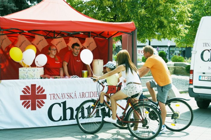 Ilustračný obrázok k článku Národný týždeň charity bude aj o spolupráci: Podporí ho Ján Volko aj Spartakovci