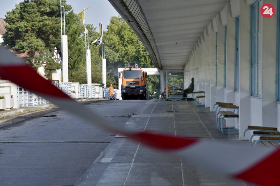 Ilustračný obrázok k článku Obľúbená atrakcia Piešťan dostáva novú podobu: Kolonádový most začali opravovať