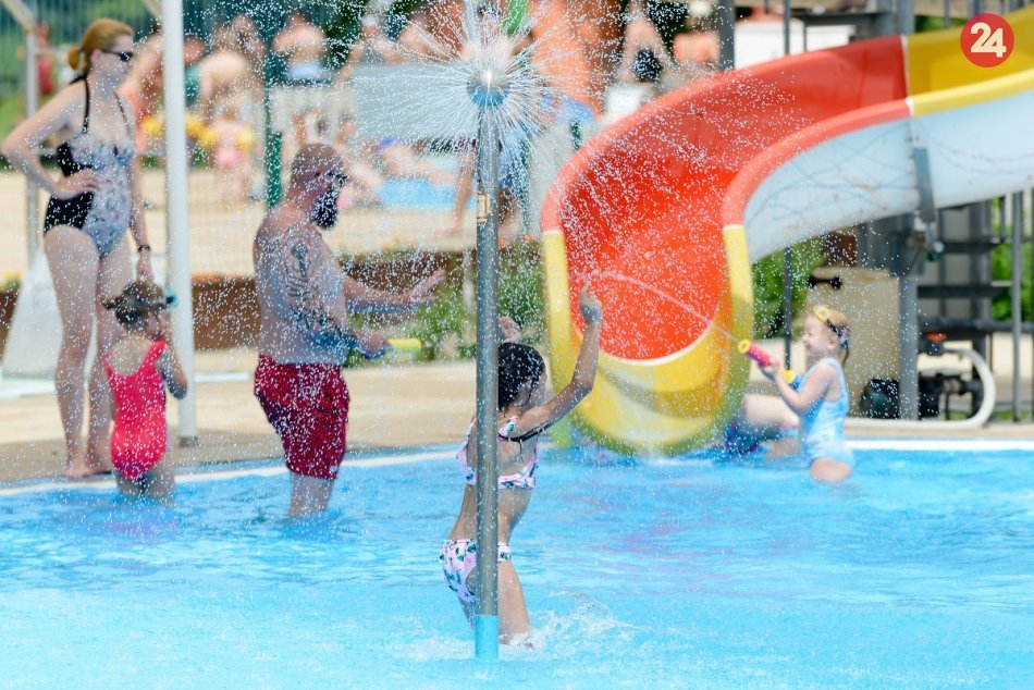 Ilustračný obrázok k článku Porucha na nitrianskom kúpalisku je odstránená: TOBOGAN je opäť otvorený