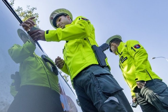 Ilustračný obrázok k článku Vodičovi z bystrického okresu namerali skoro ráno vyše 3 promile