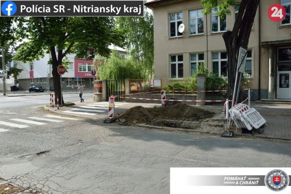 Ilustračný obrázok k článku V Zámkoch našli robotníci ľudské pozostatky: Nemajú byť staršie ako 50 rokov, FOTO