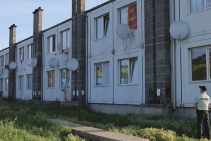 Ilustračný obrázok k článku V bytoch na Orechovom dvore prespávali cudzie osoby: Niektorých vysťahujú