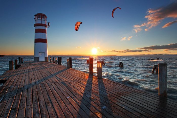 Ilustračný obrázok k článku Odvezte sa novou letnou linkou k jazeru Neusiedler See alebo do Familyparku