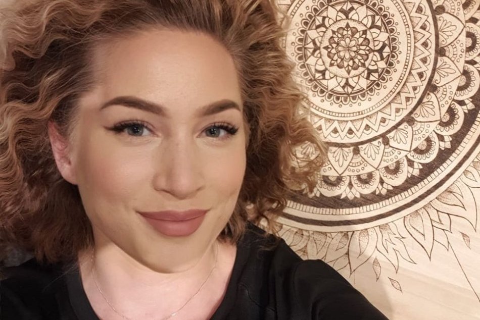 Ilustračný obrázok k článku Pyrografička Lea z Prešova: Do dreva vypaľuje takéto nádherné obrazce, FOTO