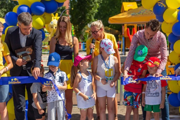 Ilustračný obrázok k článku Z nového Žihadielka sa tešia deti v Komárne