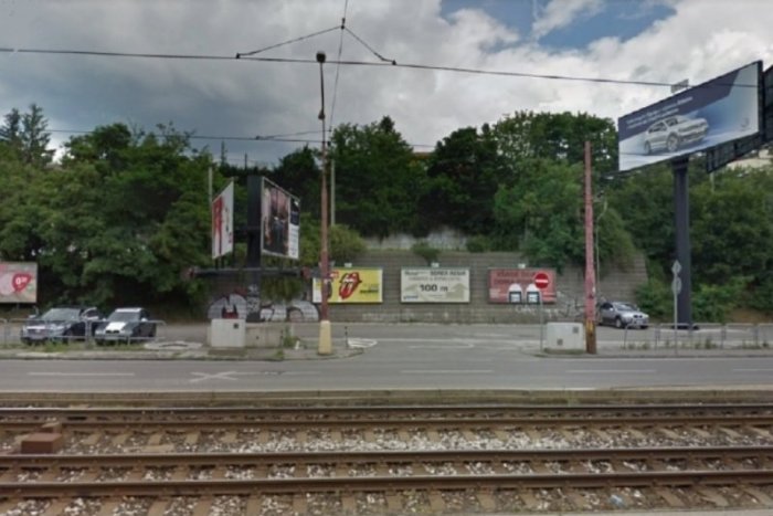 Ilustračný obrázok k článku V Starom Meste pribudne nové záchytné parkovisko s kapacitou 49 parkovacích miest