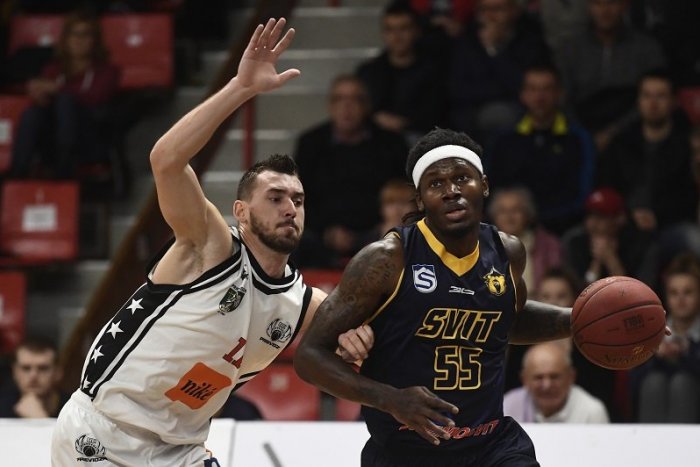 Ilustračný obrázok k článku Basketbalisti BKM Lučenec získali do svojho družstva cennú posilu