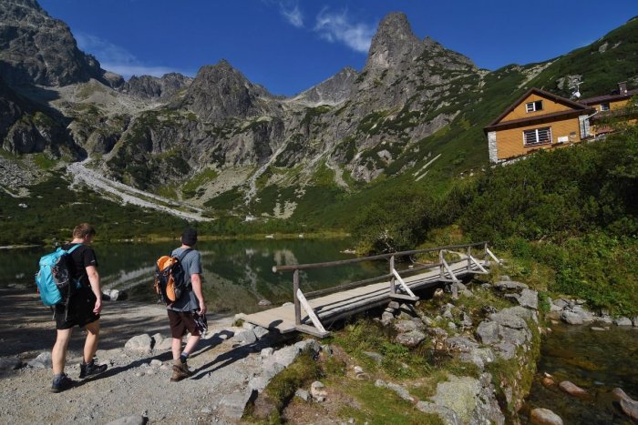 Ilustračný obrázok k článku Ochranári upozorňujú návštevníkov: Tatranské plesá nie sú kúpaliská!