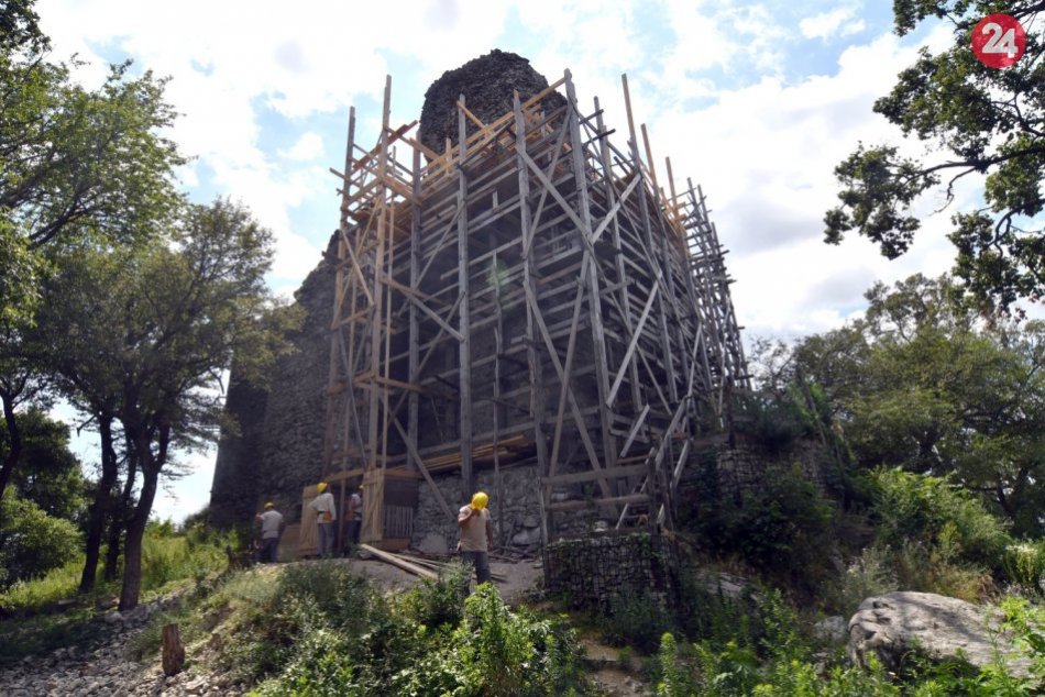 Ilustračný obrázok k článku Ekovčelnica, lesný kúpeľ a ďalšie turistické atrakcie vzniknú v našom kraji