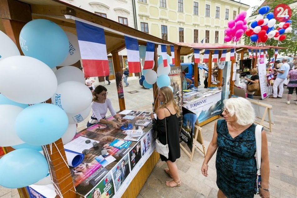 Ilustračný obrázok k článku Štartuje prázdninová ZÁBAVA v Bratislave: Kultúrne LETO ponúkne viac ako 330 podujatí