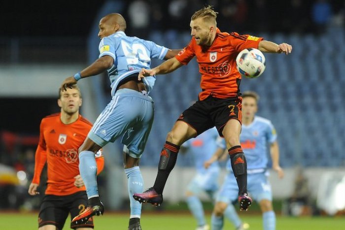 Ilustračný obrázok k článku Ružomberok prišiel o dôležitého hráča: Gal-Andrezly na Liptove skončil