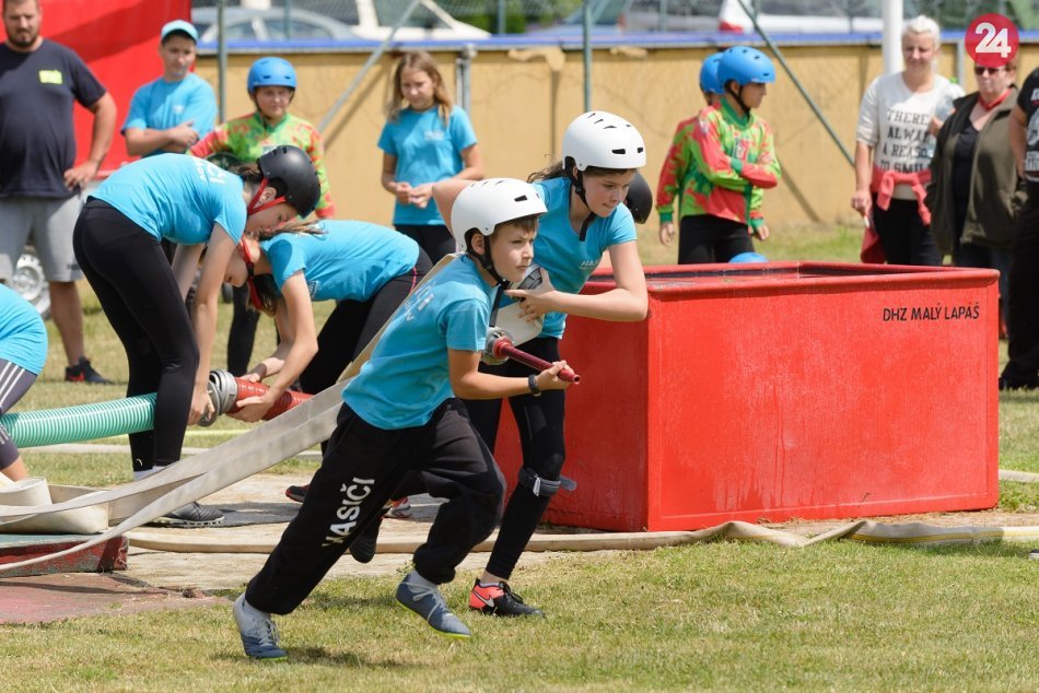 Ilustračný obrázok k článku Mladí požiarnici v akcii: Pri Nitre sa konala detská hasičská súťaž, FOTO
