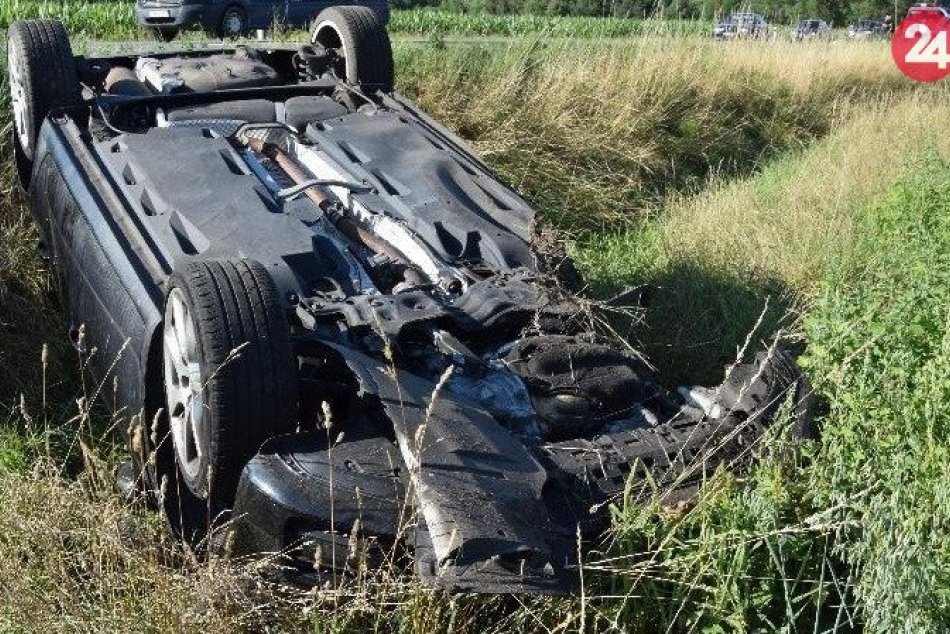 Ilustračný obrázok k článku Nehoda na ceste I/66 pri Bystrici. Zranené sú 2 osoby, FOTO