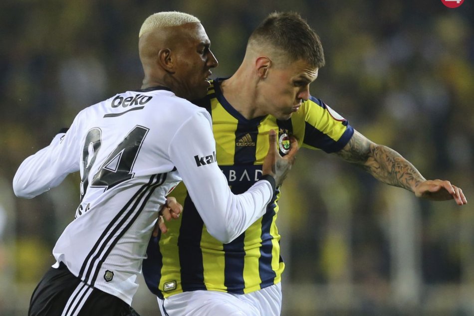 Ilustračný obrázok k článku Martin Škrtel údajne predĺži zmluvu s Fenerbahce