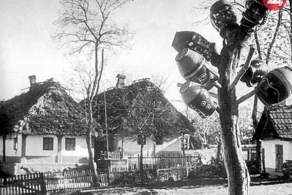 Ilustračný obrázok k článku Obec, ktorú preslávilo hrnčiarstvo: Vychutnajte si historické zábery z Pozdišoviec