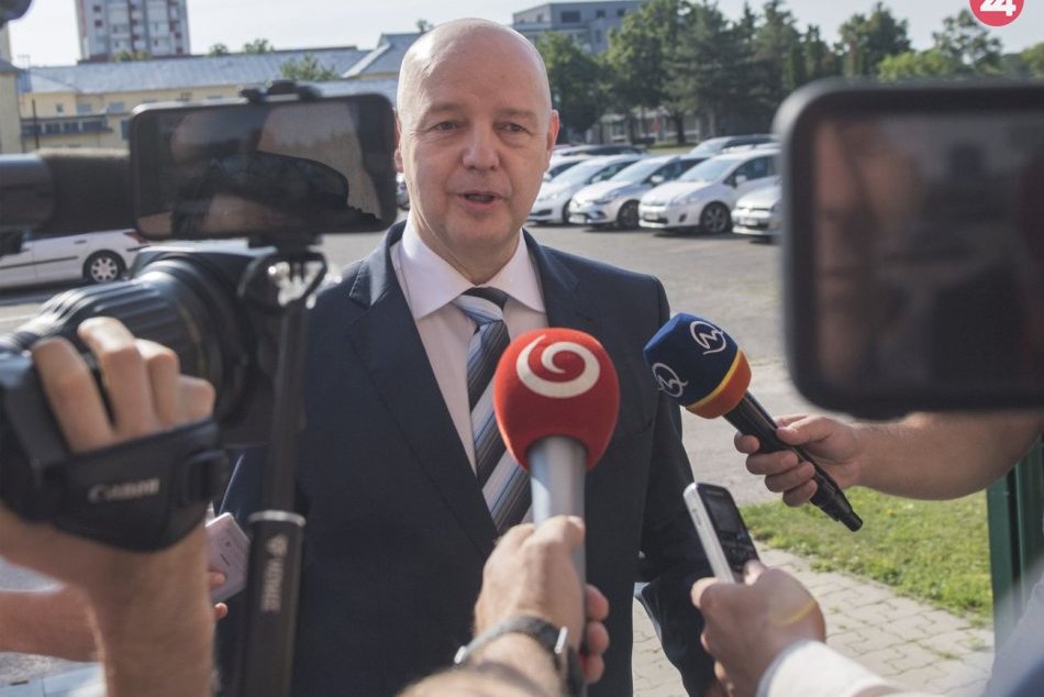 Ilustračný obrázok k článku Začalo sa pojednávanie v kauze televíznych zmeniek: Je rozvrhnuté na 6 dní