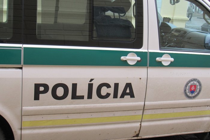 Ilustračný obrázok k článku Bardejovčanka (71) sa bála vlastnej dcéry: Pomoc hľadala na polícií