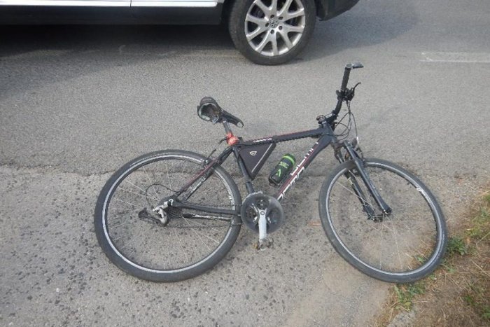 Ilustračný obrázok k článku Zrazený cyklista vo Zvolene: Na mieste zasahujú hasiči aj záchranári