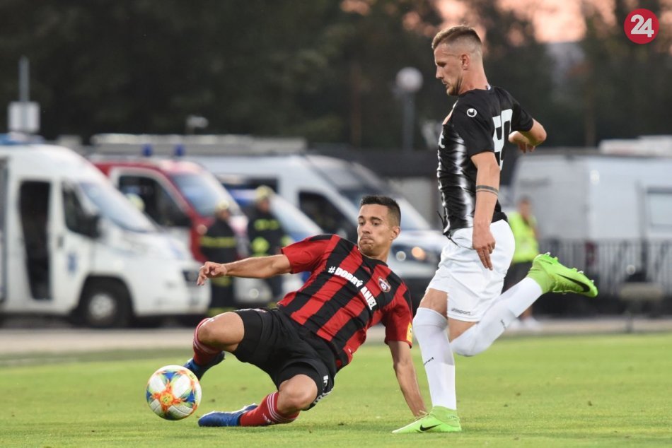 Ilustračný obrázok k článku Úvodný zápas 2. predkola Spartaku nevyšiel: Domov cestuje s dvojgólovým mankom