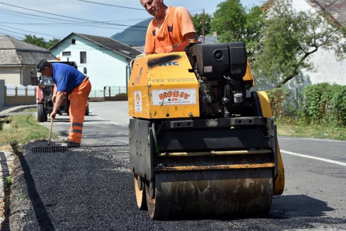 Ilustračný obrázok k článku Vodiči, bude vás zaujímať: Kraj rekonštruuje úsek od Veľkého Folkmara po Spišské Vlachy